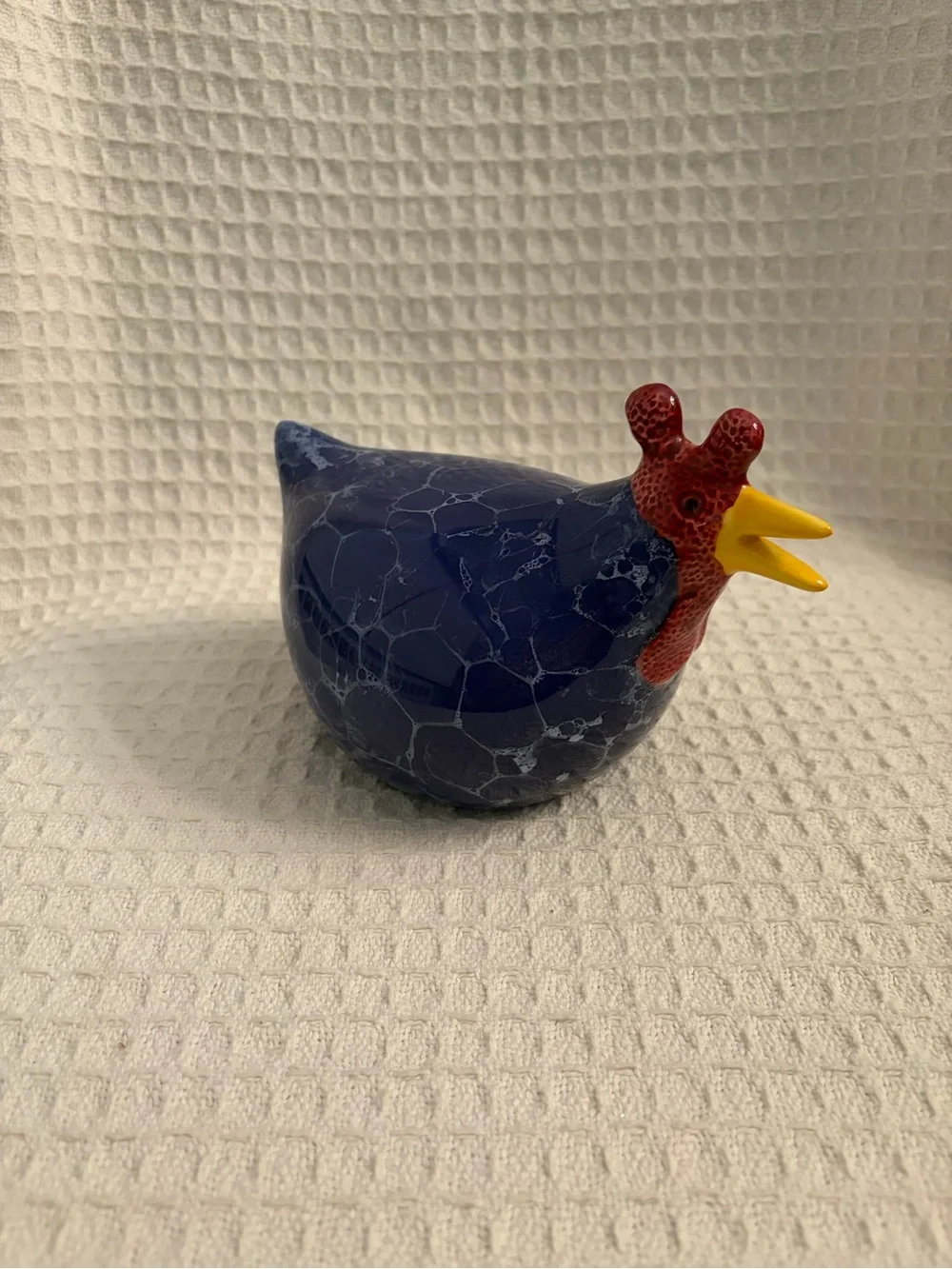 Vintage CBK Ltd. 1999 Ceramic Blue Marbled Look Chicken Figurine With Red Comb